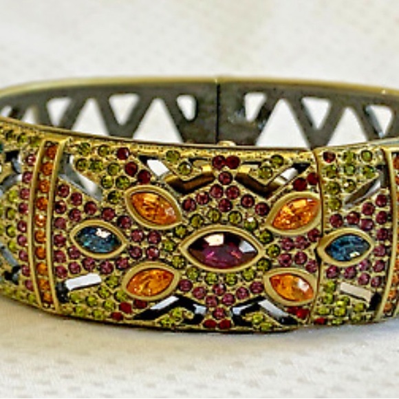 Heidi Daus Amethyst Swarovski Crystal Cuff Bracelet SZ L/XL - Picture 4 of 6